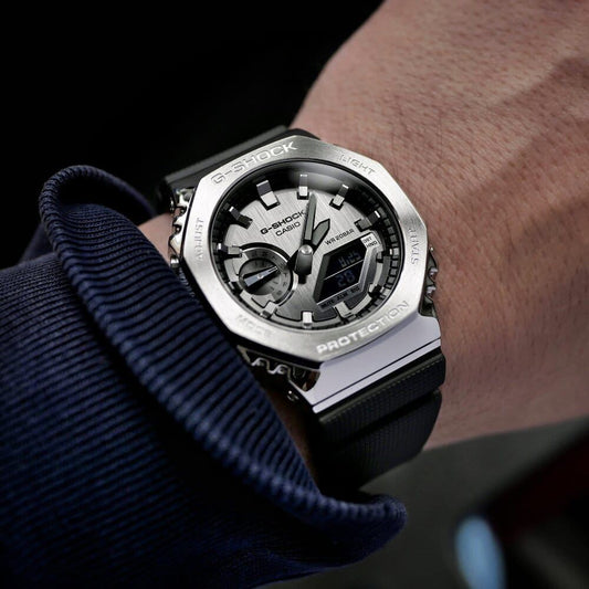 G Shock GM2100 Silver Black